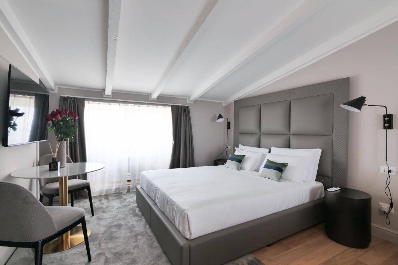 מילאנו Prestige Boutique Aparthotel - Piazza Duomo View מראה חיצוני תמונה