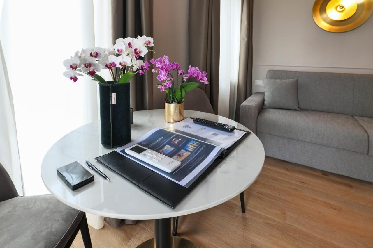 מילאנו Prestige Boutique Aparthotel - Piazza Duomo View מראה חיצוני תמונה